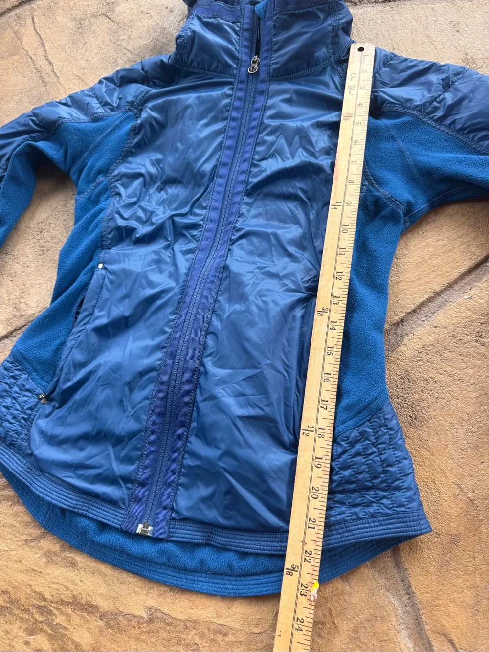 Lululemon Bundle Up Jacket Blue Quilted Fleece Hooded Running Jacket Size 4
